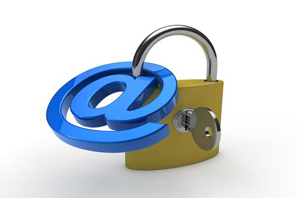 cadenas avec un et une cle 