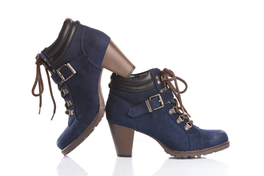 bottines à lacets bleus  