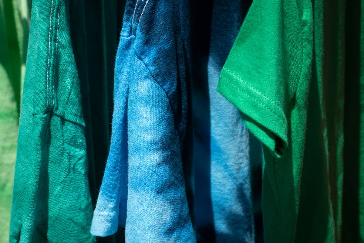 vetements a teindre